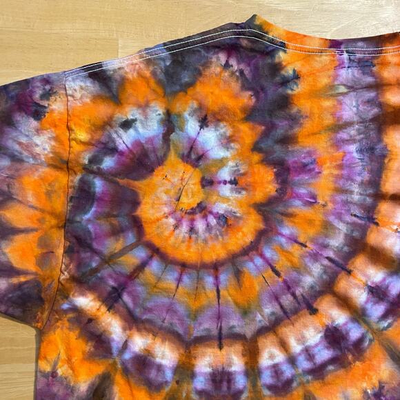 Halloween Tie Dyed T-shirt - Orange Purple - Handmade - Men's Women's 2XLarge - Picture 10 of 12